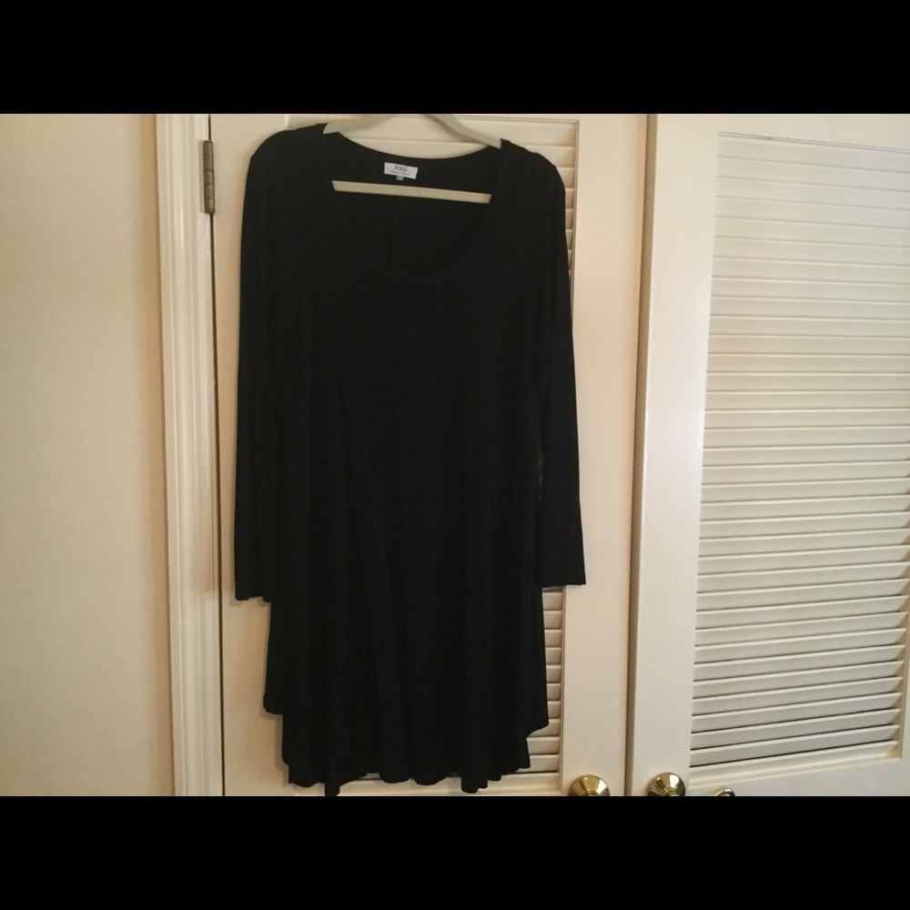 Piko long sleeve dress